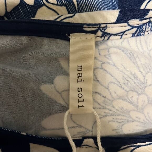 Mai Soli Tunic   - Picture 5 of 5